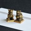 Antique Bronze 1 Pair Lions Seal Desktop Ornaments Copper Animal Miniature Figurine Lucky Brass Lion Statue Feng Shui Decoration