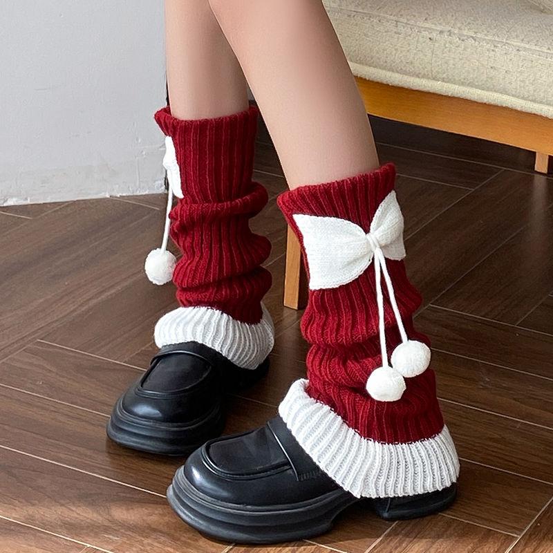 

Pom-pom Knitted Leg Warmers Autumn Winter Thickened Warm New Year Bowknot Leg Warmers Color-blocking Christmas Style Japanese JK Slouchy Socks one size червоний