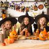Vintage Halloween Hanging Banner Decoration, Retro Halloween Trick or Treat Cute Pumpkin Witch Ghost Cat Wall Bunting Garland Card Banner Cartoon