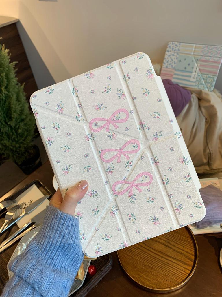 Floral Print iPad Pro 2021 / iPad Mini 6 Case with Three Bows