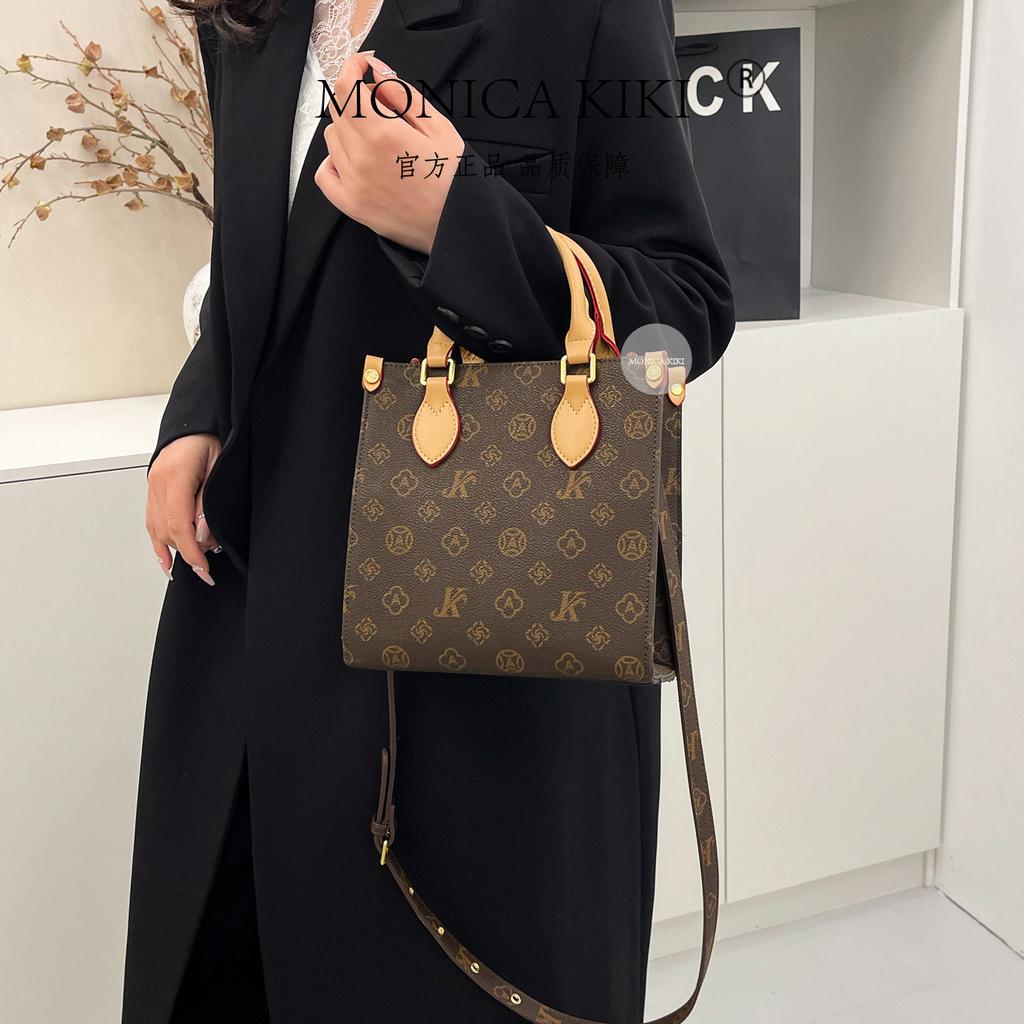 Light luxury retro small square bag 2025 new old flower women's bag fashion temperament sheet music bag large capacity portable messenger bag