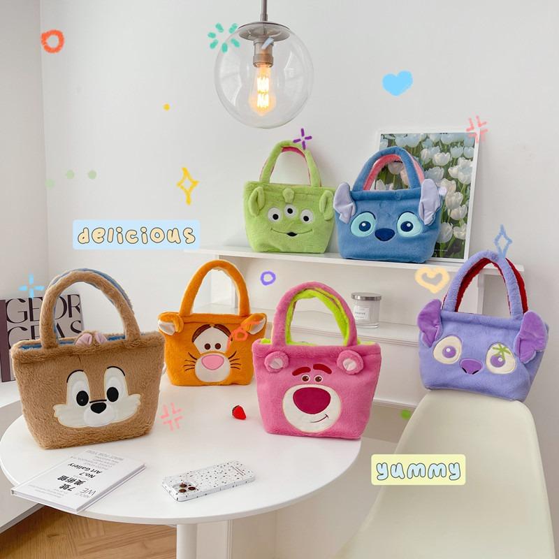 New grab machine doll toy bag cartoon plush bag girl cute portable bento bag