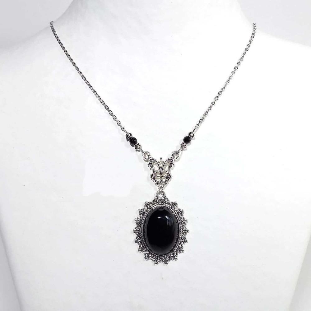 Collana Pendente Vittoriana Gotica Argentata a Rete Ovale con Agata Nera Naturale per Uomini Donne Halloween Gioielli Romantici da Strega