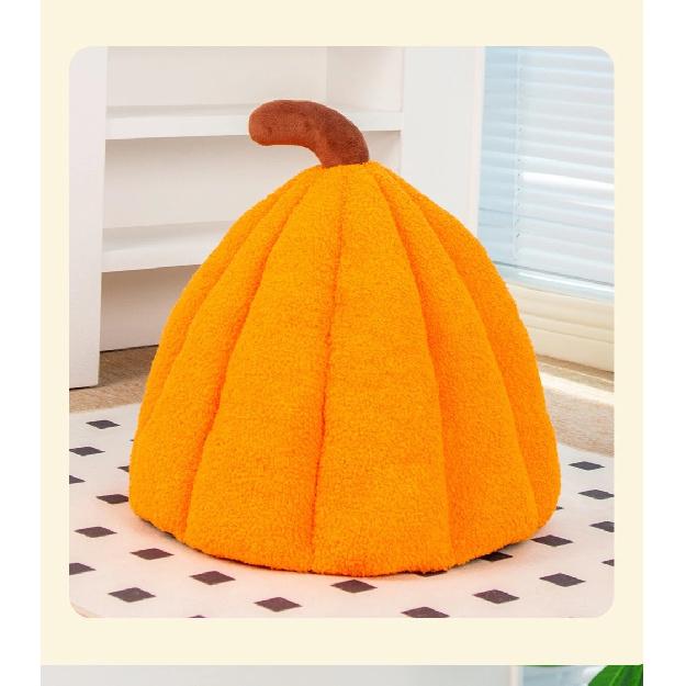 2026 New Fall/Winter Halloween Pumpkin Semi-Enclosed Cat Bed Soft and Warm Dog House Pet Supplies Comfortable Dog Bed