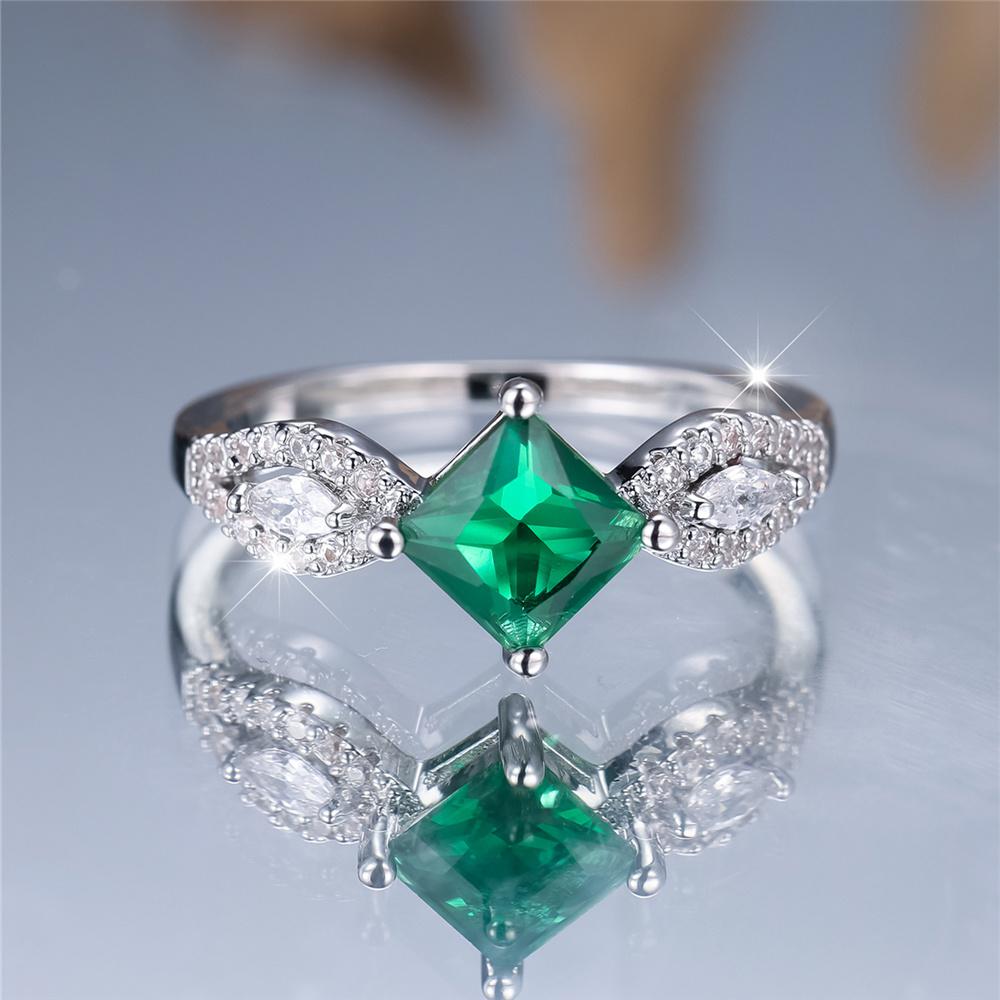 Princess Cut Square Green Zircon Rings for Women Silver Color Promise Engagement Rings Romantic Wedding Party Jewelry Gift