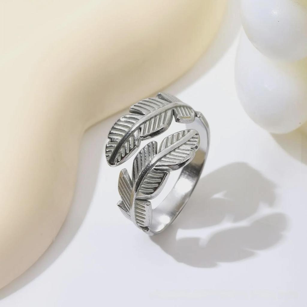 European & American Style Titanium Steel Open Ring - Fashionable, Versatile Jewelry for Women