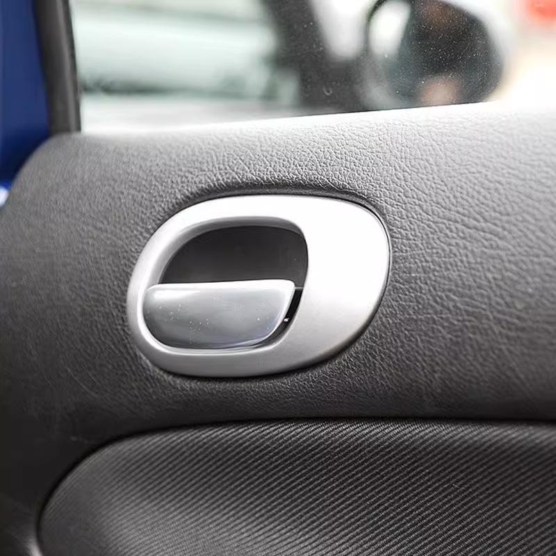 Peugeot 206/207 & Citroen C2 Interior Door Pull Handle Replacement