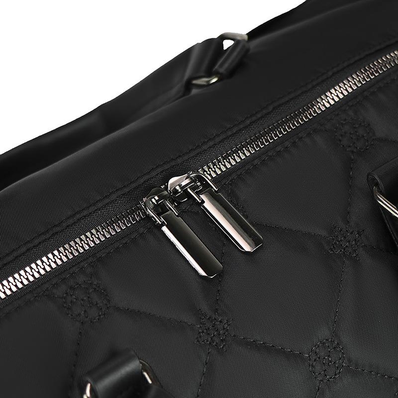 Women's Fashionable Simple and Fashionable Diamond-shaped Hand-held Large Capacity Travel Bag Popular Luggage Bag Can Be Used To Pull Rod