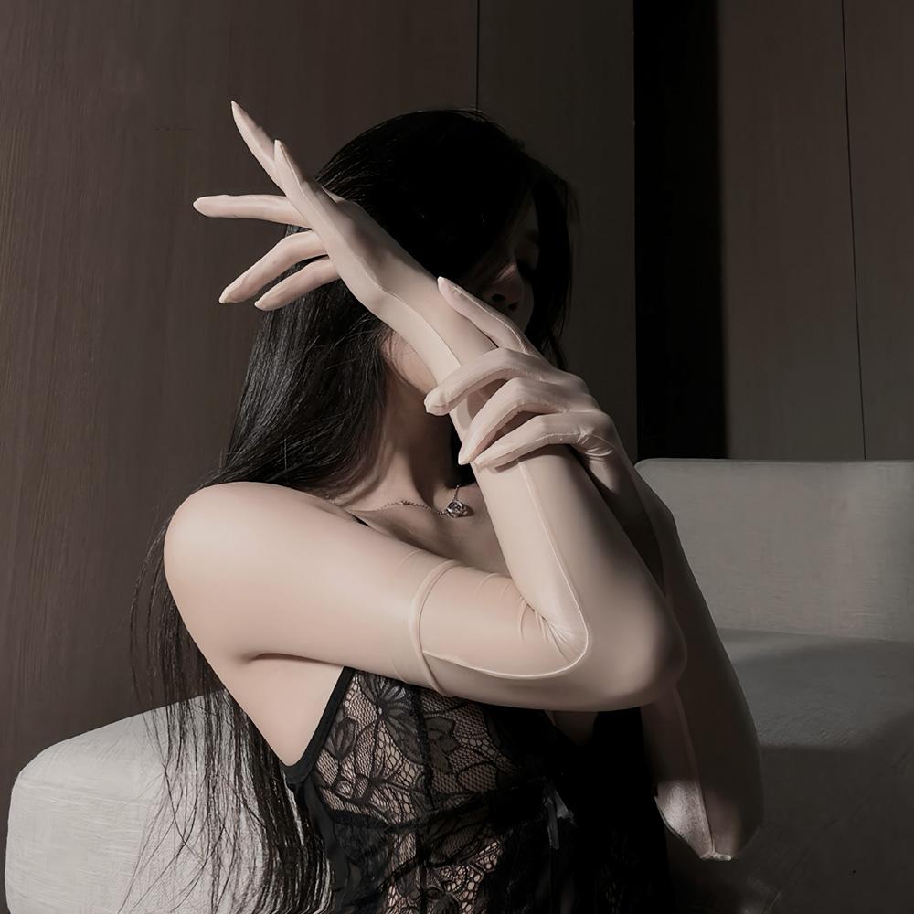 Neue Öl Glänzende Damen Ultra-Dünn Eng Anliegend Strümpfe Handschuhe Transparent Glänzend Vollfinger Damen Club Sexy Hohe Elastizität Lange Fäustlinge One Size black