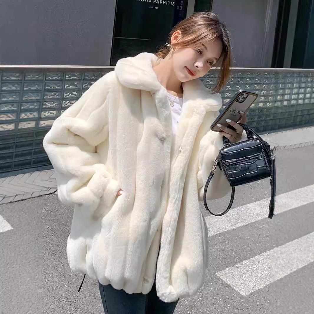 

Осень и зима лацкан вертикальный рубчик меховое пальто тренч кроличий мех топ свободная плюшевая одежда низ качели кулиска полосатый женский L