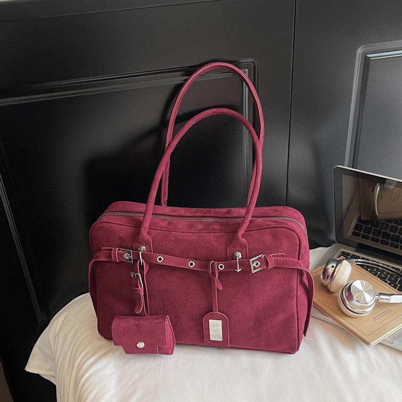 Niche Design Simple Work Commuter Shoulder Bag Women's New Trend Fashion Baguette Armpit Bag