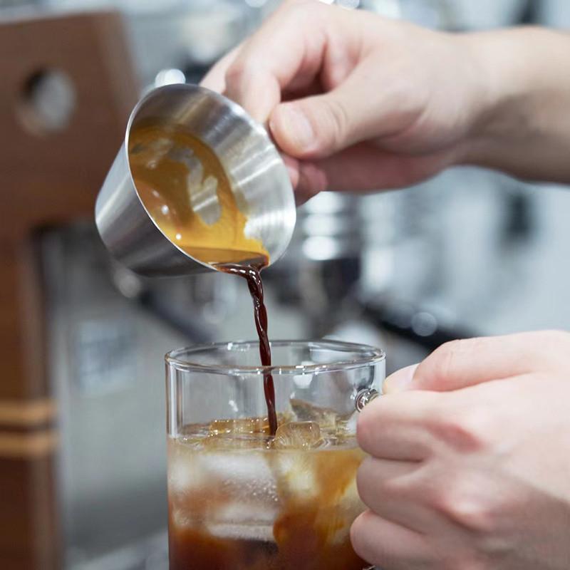 304 Edelstahl 100ML Krug Kaffeetasse Espresso Messbecher mit Griff Für Barista Werkzeuge Café Maschine Milchkännchen