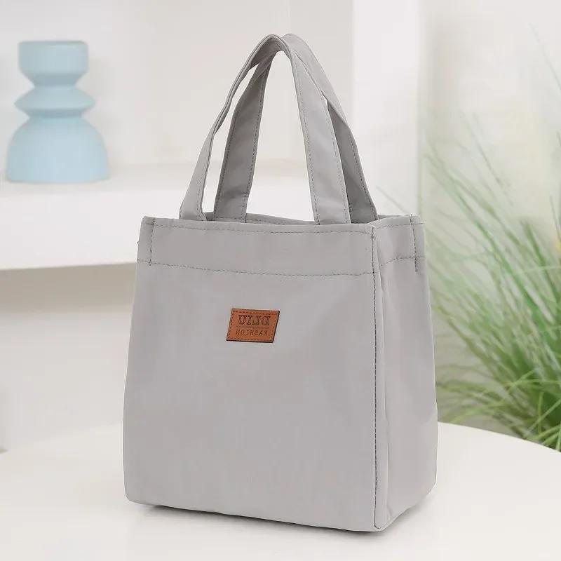 Large Capacity Lunch Bag Aluminum Foil Insulation Handle Bag Portable For Traveling Insulated Lunch Bag Picnic School And Work Insulation Bento Bag