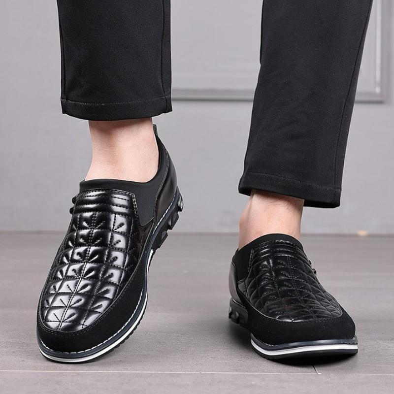 Męskie Skórzane Buty Wsuwane Casualowe Buty Klasyczne Biurowe Buty Męskie Skóra PU Mokasyny Do Jazdy Biznesowe Miękka Podeszwa But Wizytowy