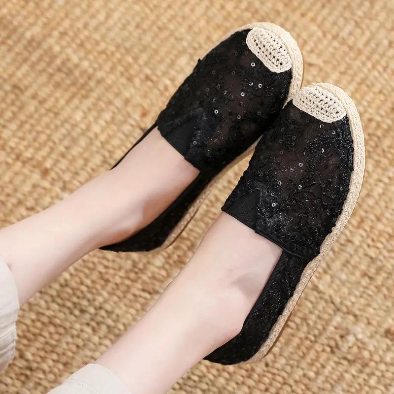 Fashion New In Hollow Sequins Women's Shoes Trends 2025 High Quality Casual 39 Aesthetic Offers Comfortable and Elegant Ladies Footwear