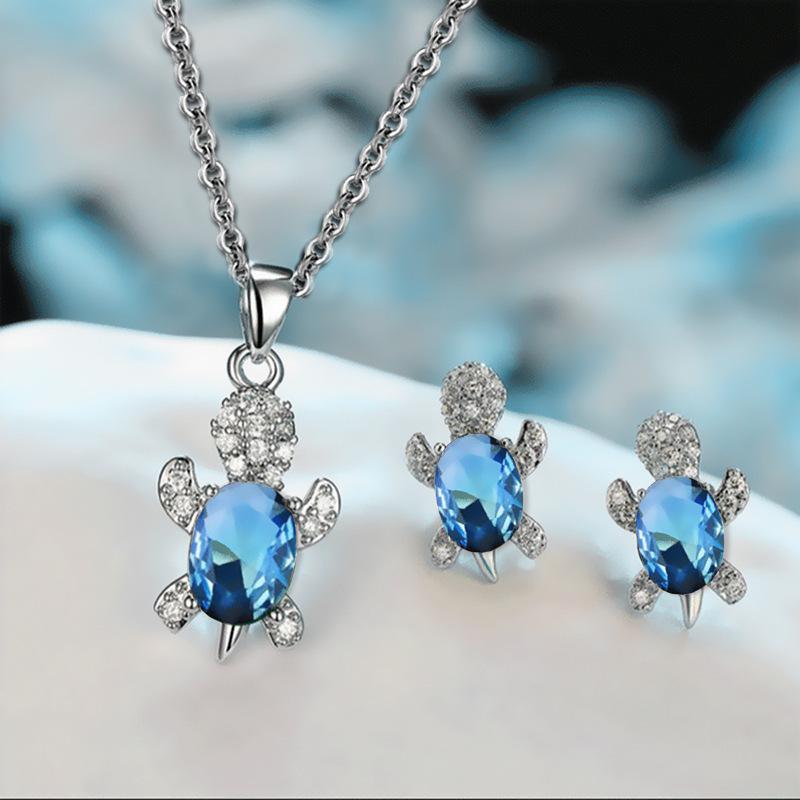 3pcs Silver-plated Necklace Earrings Set Ladies Light Luxury Fashion Style Turtle Shape with Multi Color Glass Diamond