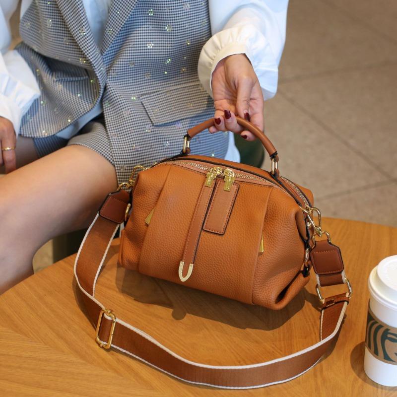 

Универсальная сумка из коровьей кожи контрастного цвета, сумка-подушка через плечо и мягкая кожаная мотоциклетная сумка One Size золотисто-коричневый