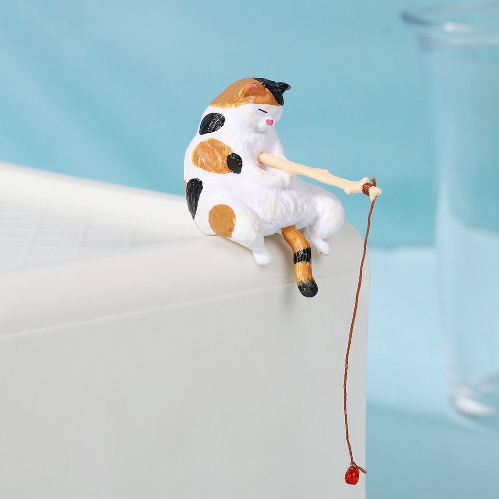 Cartoon Style Fish Tank Ornament Resin Mini Figurine New Fishing Cat Ornament  Landscaping