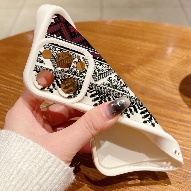 Shockproof Case For iPhone 17 Air 16 15 14 Pro Max 12 13 17 Pro 16e 17e 16 15 Plus Vintage Totem Patterned Soft TPU Phone Cover