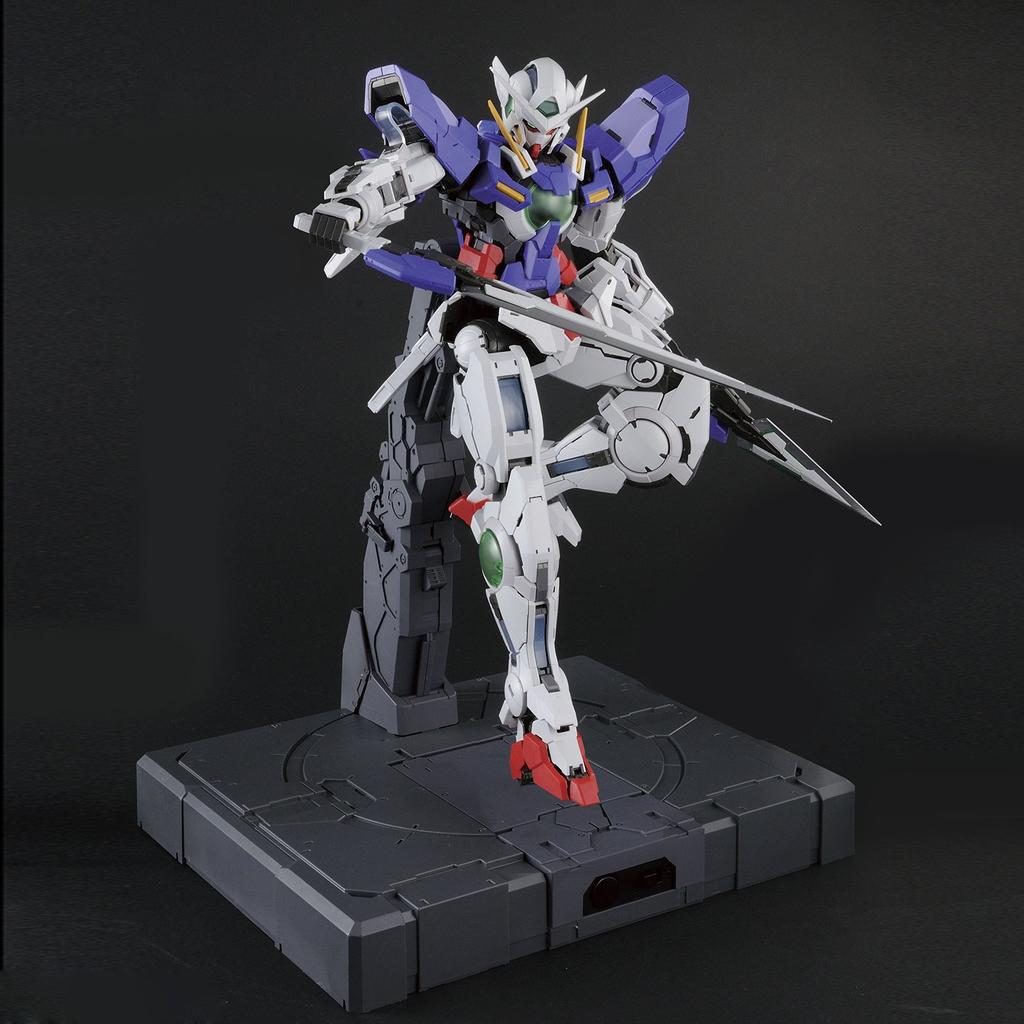 PG Mobile Suit Gundam 00 Gundam Exia model plastikowy w skali 1/60 wstępnie pomalowany