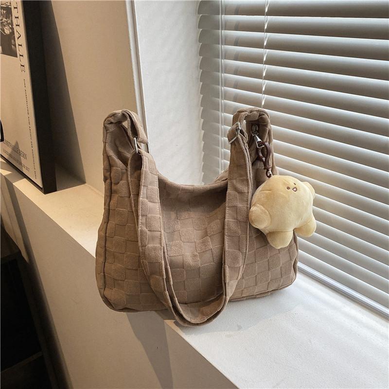 Ins Wind Large Capacity Armpit Bag Female College Student Class Messenger Bag Shopping Bag Autumn Foreign Style Commuter Dumpling Bag