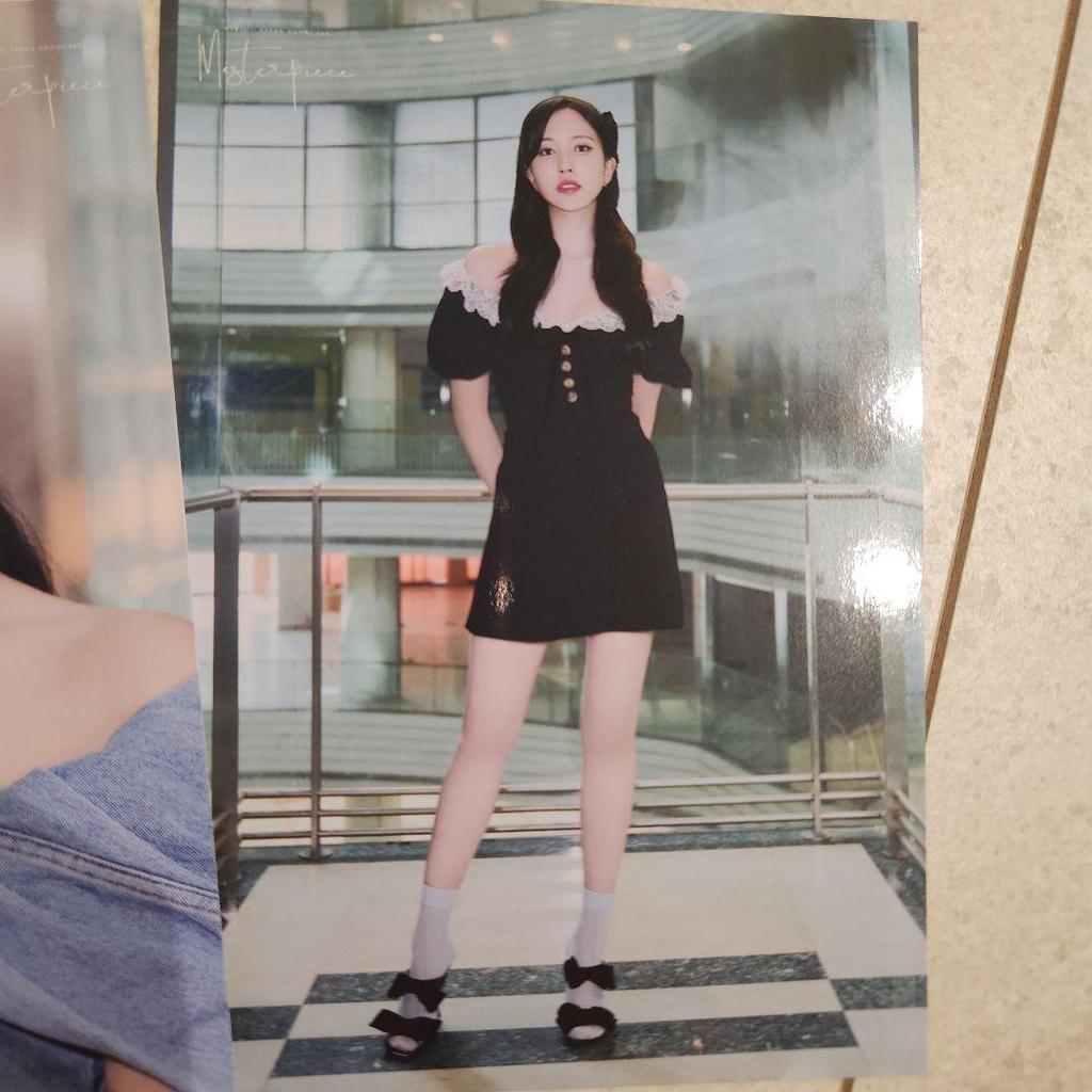 [USED] TWICE Momo MISAMO Masterpiece Rent-a-Girlfriend