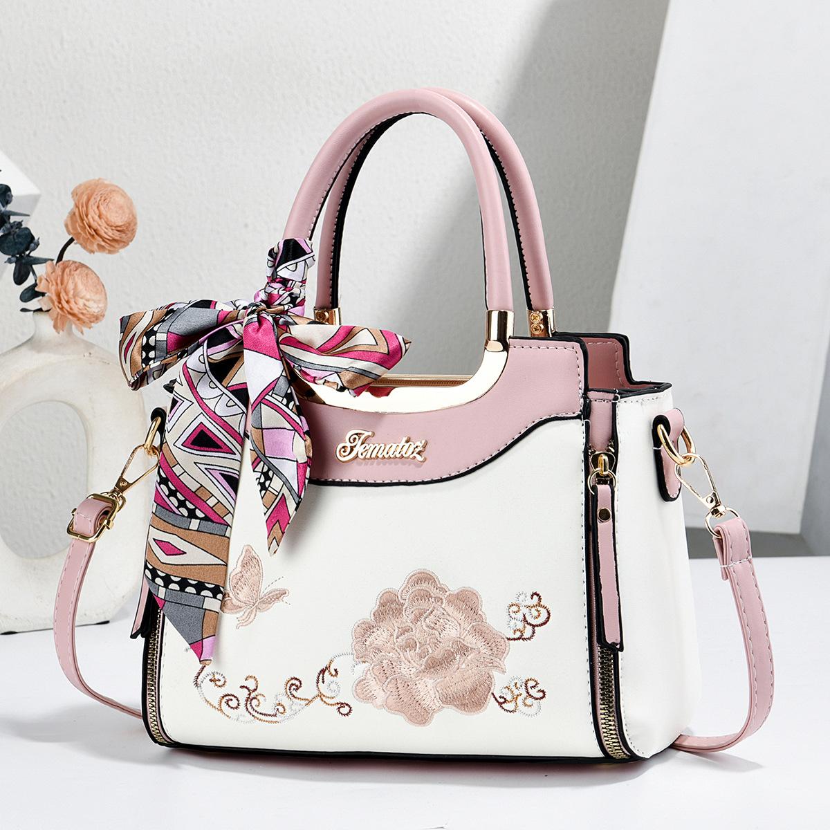 

National Style Embroidered Womens Handbag Large Capacity Single Shoulder Bag Fashion PU Leather Crossbody Bag Casual Tote Bag 23x12x19cm