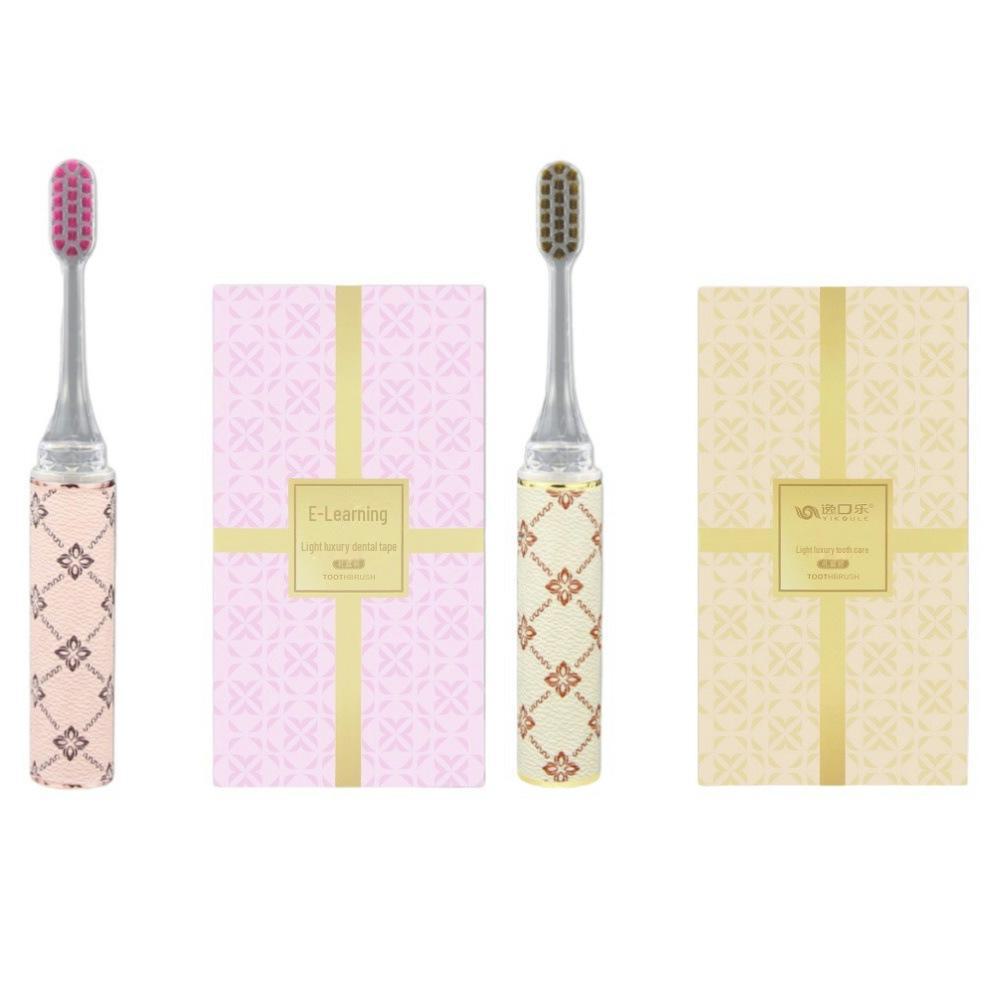 

Роскошная зубная щетка с мягкой щетиной в виде губной помады для взрослых — идеально подходит для дома и путешествий с защитой десен в подарочной коробке