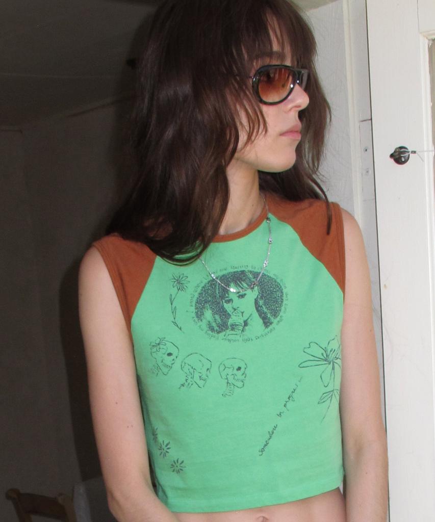 CENTAUR.KR Doodle Raglan Sleeveless Top_Green