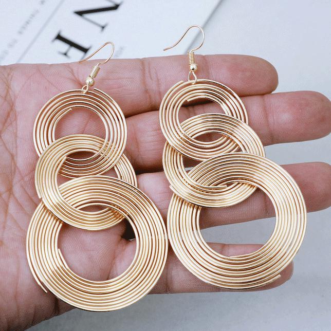 Fashion Exaggerated Pendant Size Round Circle Earrings Female Temperament Personality Color Matching Bump Earrings Ear Jewelry золотой