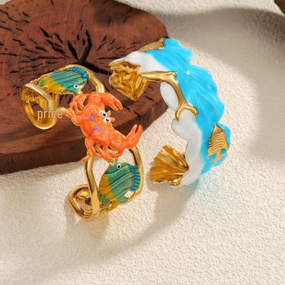 18K Gold Stainless Steel Enamel Crab Bracelet - Women's Creative Autumn/Winter Accessory