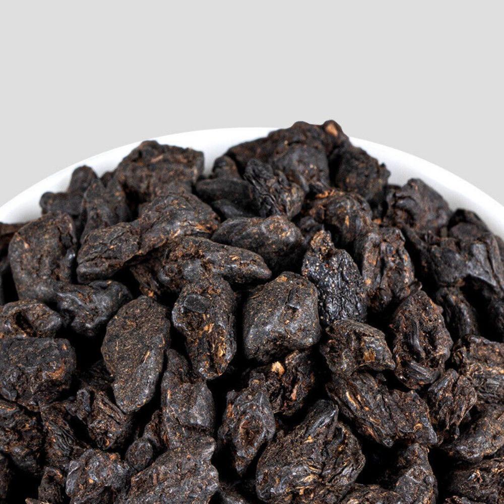 Glutinous rice fragrance broken silver Yunnan tea fossil ripe tea Pu'er tea box
