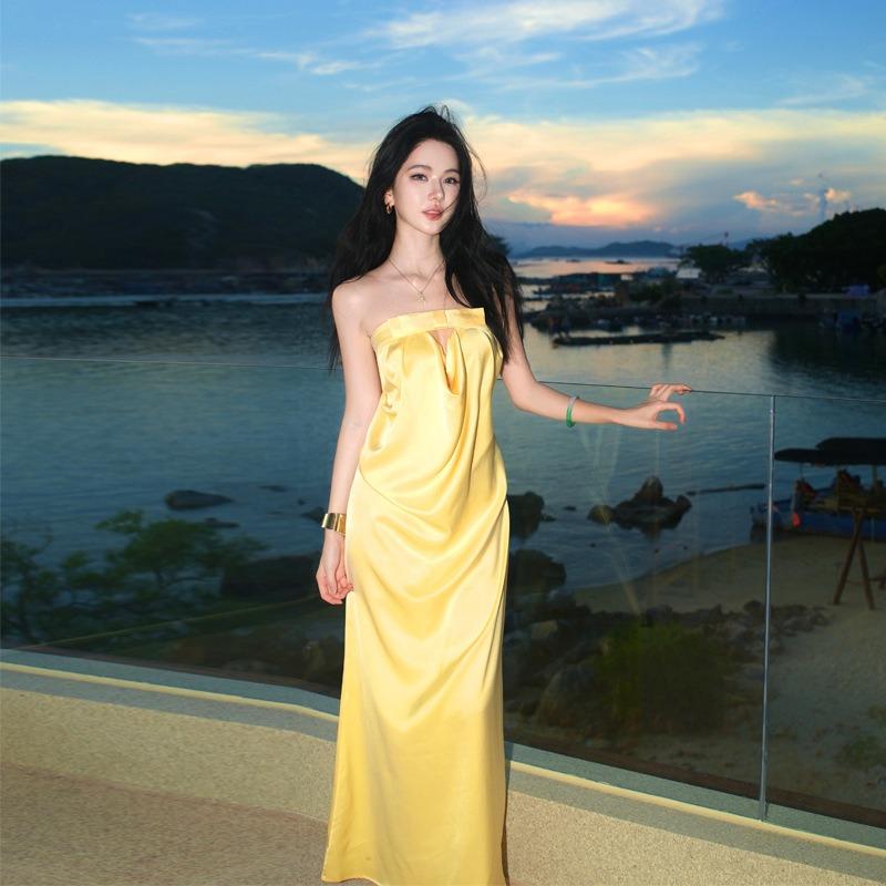 Madai Kota Kinabalu Seaside Travel Beautiful Yellow Tube Top Dress Female Sexy Backless Word Holiday Dress