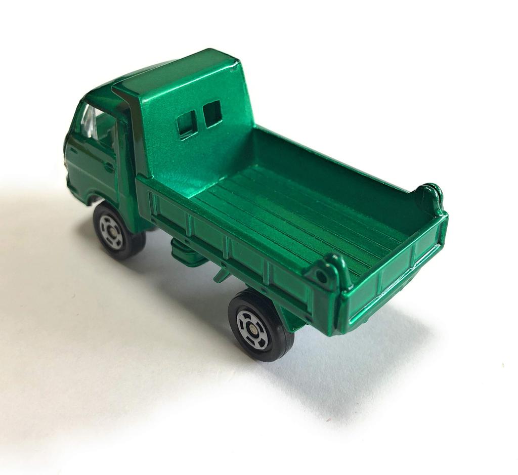 Tomica Diecast Scale Model Tomica Black Box [35 Isuzu Elf Dump Truck] S=1/67