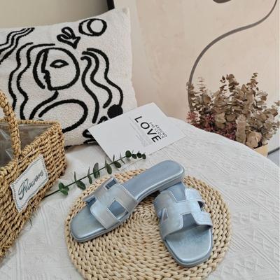 French~ Versatile Cool Slippers 2025 New Summer Retro Fashion Simple Flat Bottom Outdoor Shopping Travel Women's Shoes