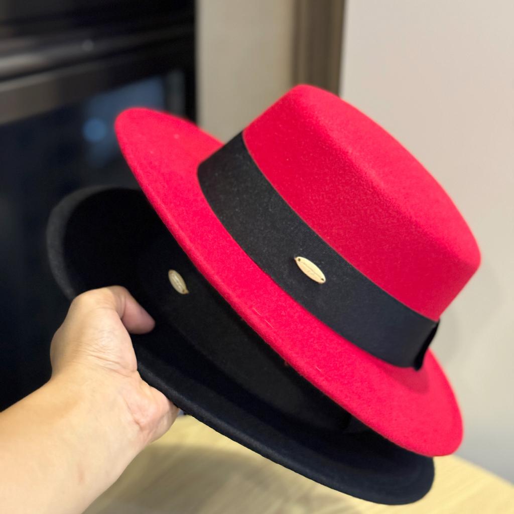 New French Retro Flat Top Woolen Hat for Women Autumn and Winter British All Match Fashion Wide Brimmed Hat Simple