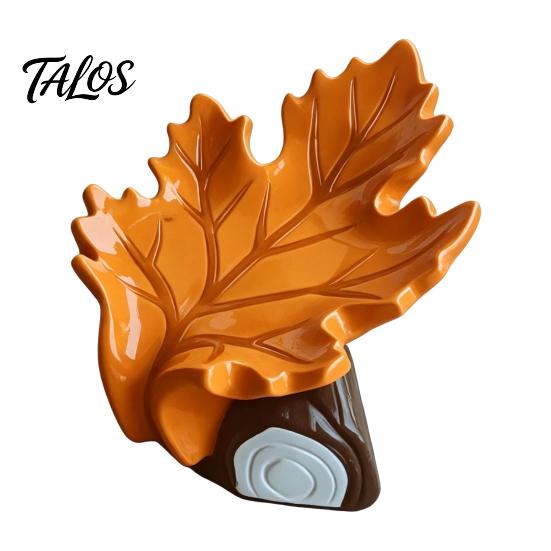 Elegant Resin Ornament for Home Creative Simulated Maple Leaf Soap Dish, Quick Drainage Laundry Modern Bathroom Sink Accessories Soap, Stylish