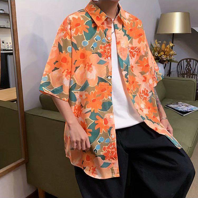 Pánská retro květovaná košile s krátkým rukávem ve stylu Harajuku: Hongkongské Ulzzang plážové oblečení s ochranou proti slunci, ideální pro páry.