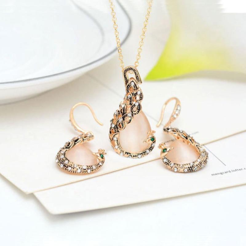 Vintage Diamond Studded Cat Eye Stone Water Droplet Necklace Earrings Creative Womens Jewelry Set Fashion Cat Eye Stone Necklace