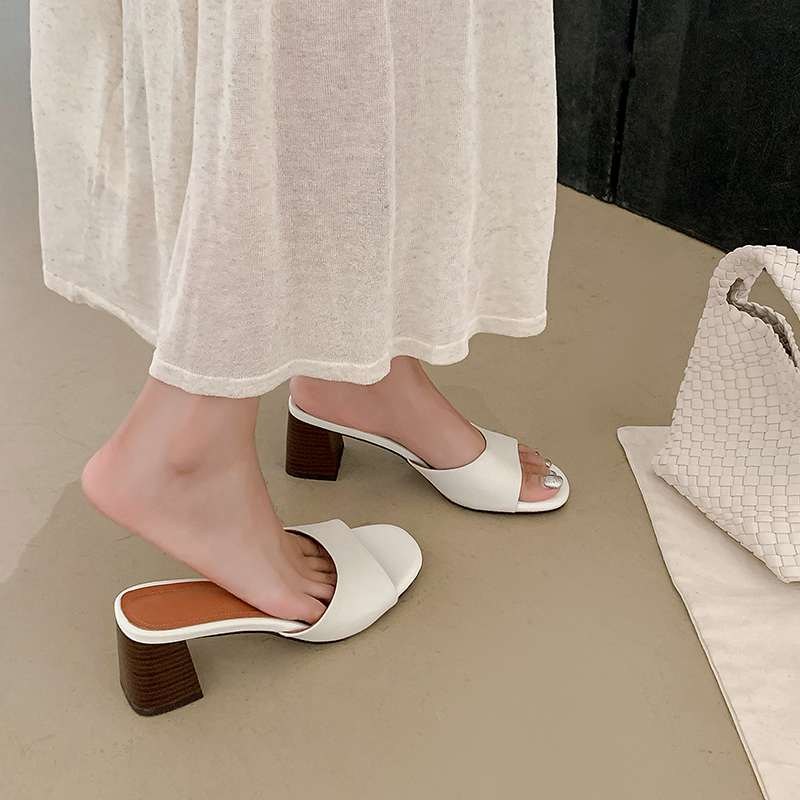 Krazing Pot Zamszowe pantofle letnie rozmiar 40 Klapki na zewnątrz Grube wysokie obcasy Damskie sandały z odkrytymi palcami