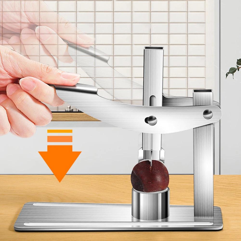 Kitchen Use Snack Preparation 18*18*8cm Chestnut Cutter Ergonomic Nut Cracker Reusable Nut Opener Compact Storage