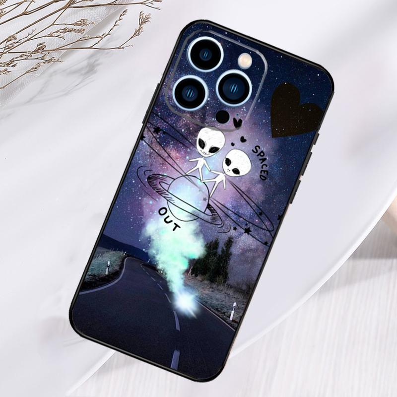 Aesthetic Alien Space Girl Phone Case For iPhone 16 Pro Max 15 14 12 11 13 17 Pro Max Plus 12 13 Mini 16e 17 Air Cover