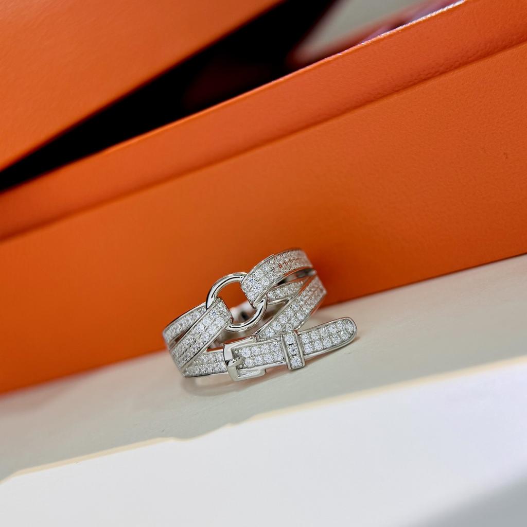 Seiko Replica 8 Herzen 8 Pfeile Gürtelschnalle & Ring Set, Voller Diamant Funkeln, Unisex 18 Karat Vergoldeter Schmuck