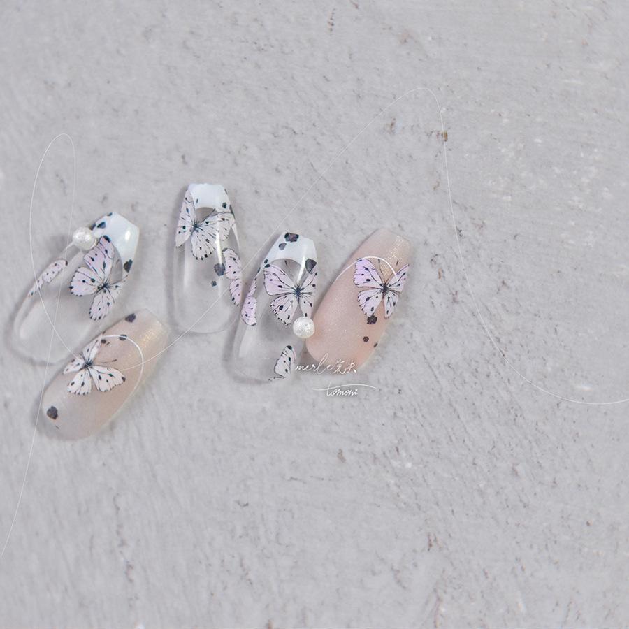 Тонкая жесткая наклейка для ногтей в виде бабочки в стиле ретро своими руками креативное — фото 8