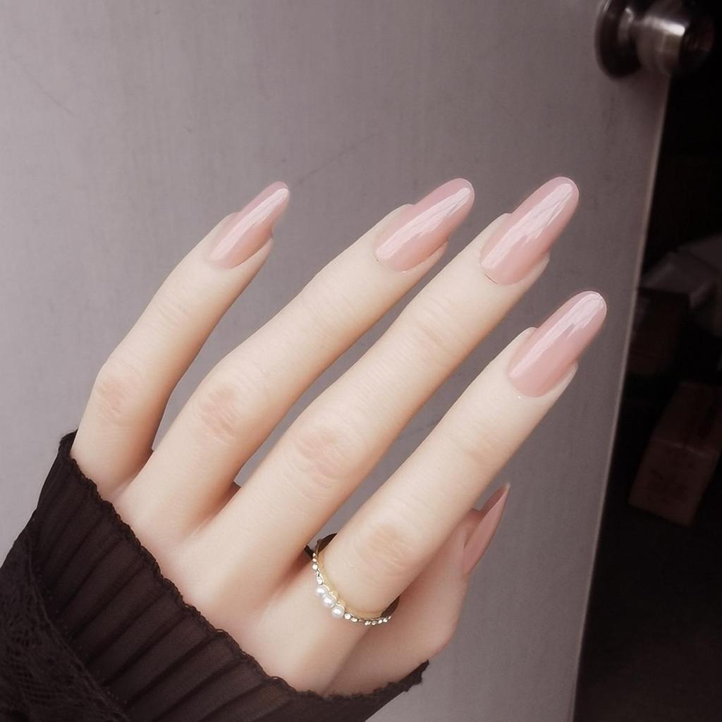 Nuovi Adesivi per Unghie Ovali Indossabili: Popolari Bianchi, Colori Solidi e a Contrasto, Manicure Versatile in XS/S/M/L, Lunghezza Media-Lunga.