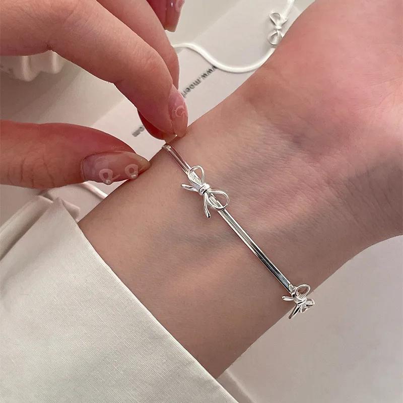 Silver Snake Bones Bow Bracelet for Women Girls Sweet Charm Bowknot Short Clavicle Chain Necklace Jewelry Set
