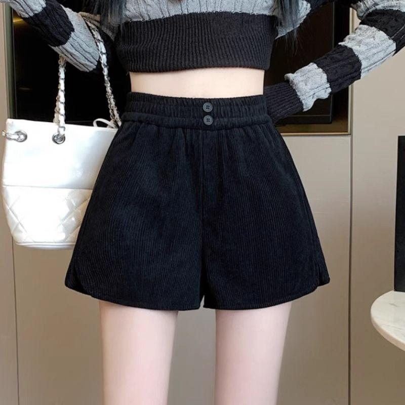 

High-Waisted Corduroy A-Line Shorts for Women - Autumn/Winter, Thickened, Wide-Leg, Casual, Versatile, Bootcut, Hot Girl Style. Small чорний