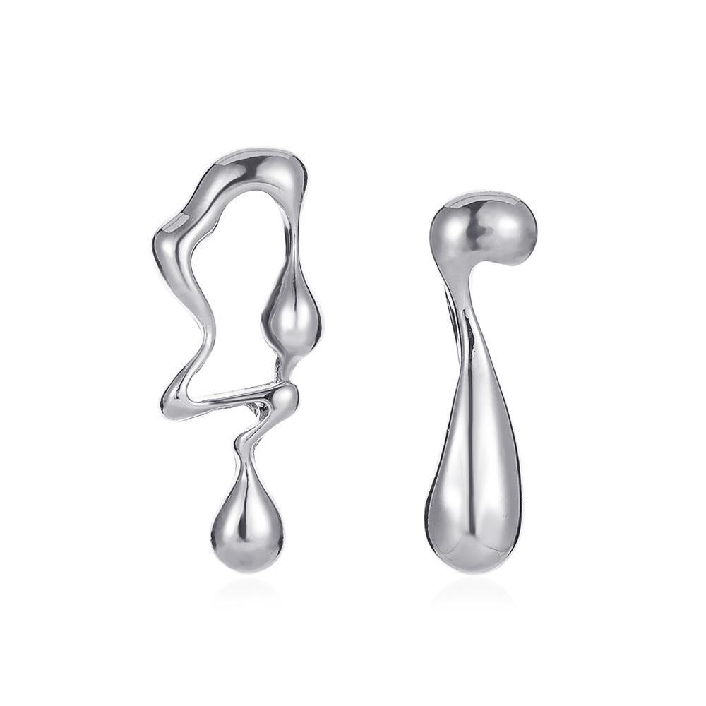 Boucles d'oreilles géométriques en alliage goutte d'eau pour femmes européennes et américaines - Haut de gamme, uniques, bijoux d'affirmation