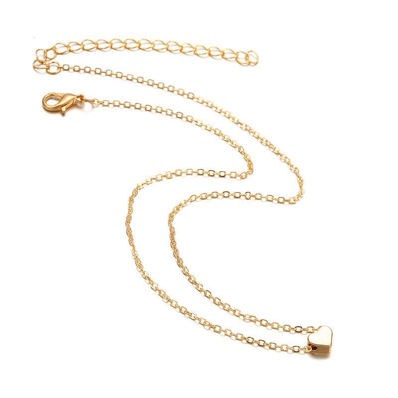 European & American Style Heart Pendant Necklace - Elegant Alloy Clavicle Chain for Women