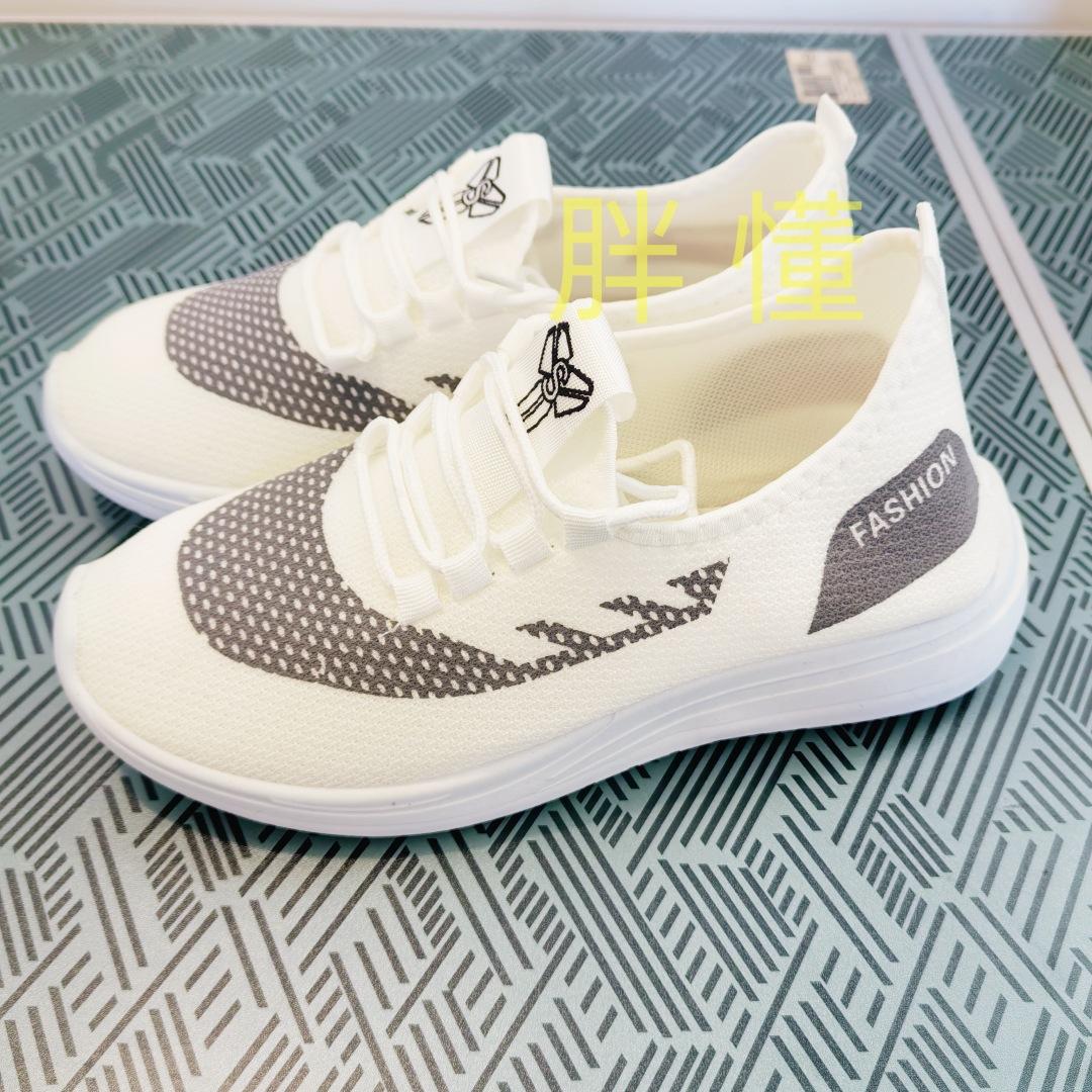 Men s shoes summer new men s high-end outdoor thin sports and leisure shoes lightweight hollow breathable mesh shoes 39